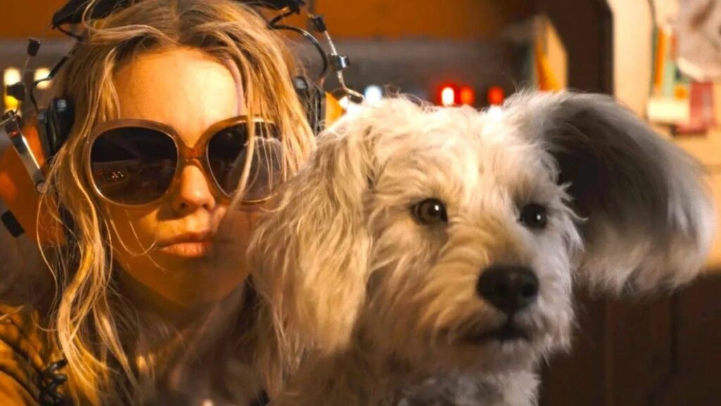 Supergirl and her dog krypto 