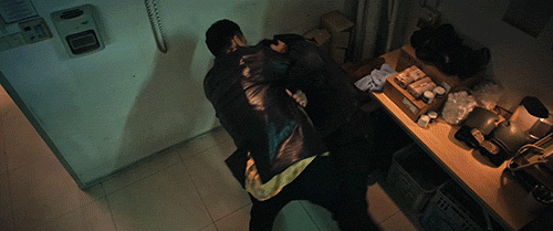 Navin trying to grapple Wang Wei in The Furious
